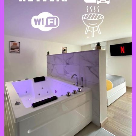 Loft Jardin Et Spa Bressuire Esterno foto