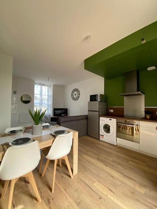Loft Jardin Et Spa Bressuire Esterno foto