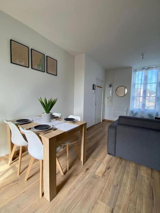 Loft Jardin Et Spa Bressuire Esterno foto